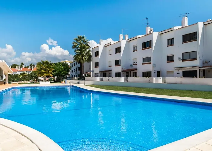 125 Oliveiras Terraces